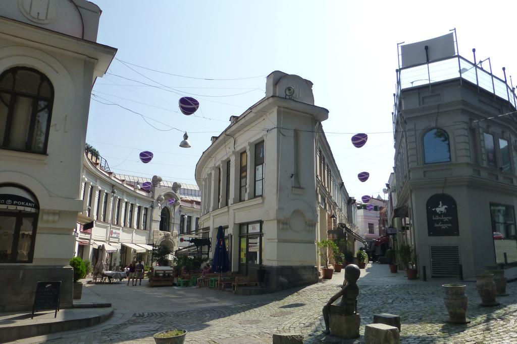 Meidan Hotel Tbilisi Exterior foto